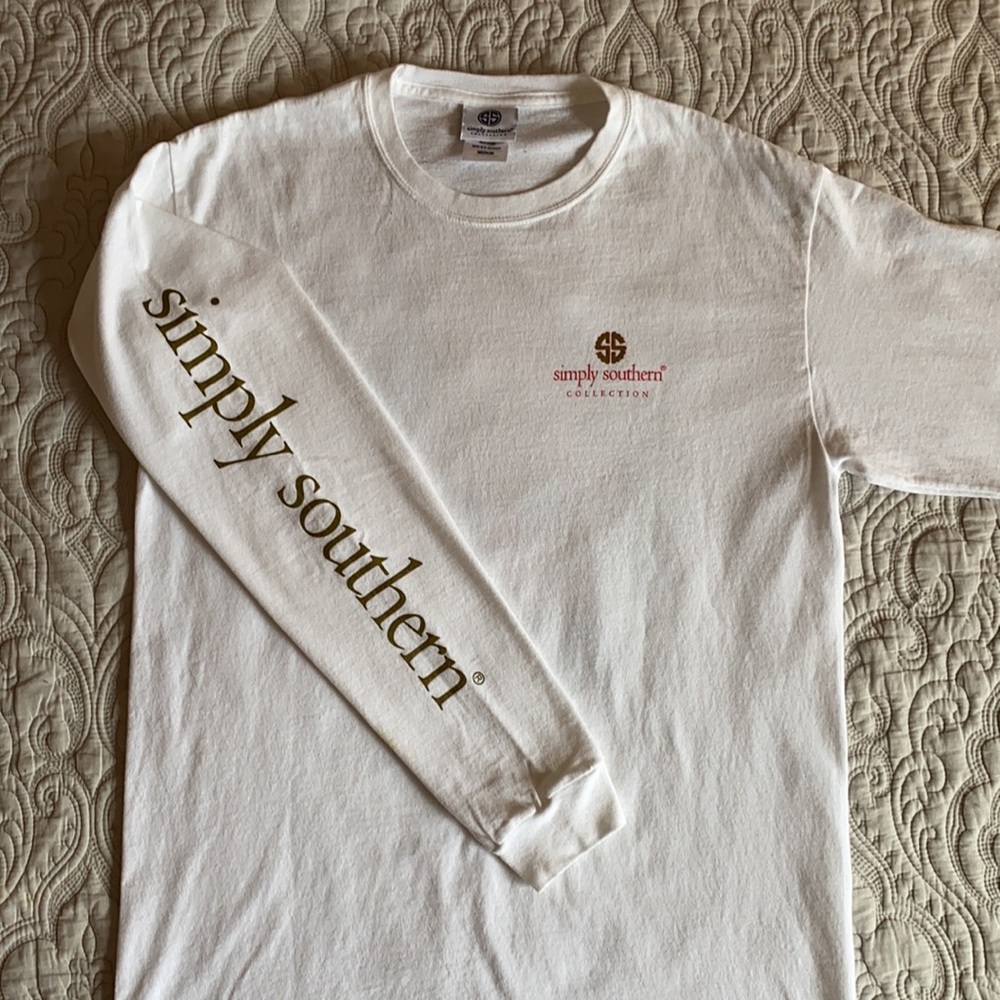 Simply Southern Holiday tee - Picture 6 of 9